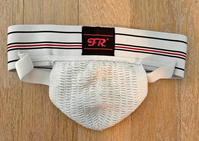 $5 PUMP! Men's sexy underwear Briefs Sz S/M jockstrap in Men's in City of Toronto - Image 4