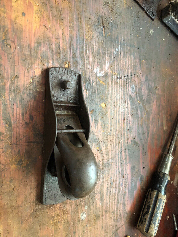 Stanley old plane No 120 hand tool in Hand Tools in Markham / York Region - Image 2