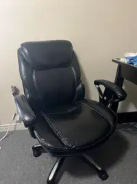 Desktop/gaming chair 