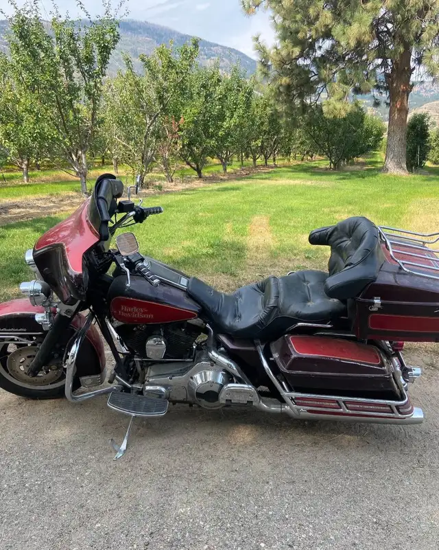 1986 Harley-Davidson Electra Glide in Street, Cruisers & Choppers in Penticton - Image 3