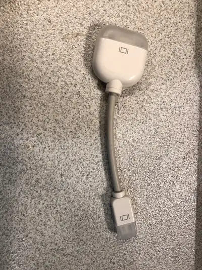 Mini VGA to VGA adapter for Apple computer monitor, View more