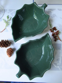 Ceramic 2 Serving Dishes Green Leaf