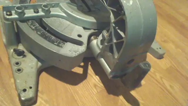 Makita Miter Saw Dbl Sliding Compound LS1013 for parts or repair in Power Tools in City of Toronto - Image 9