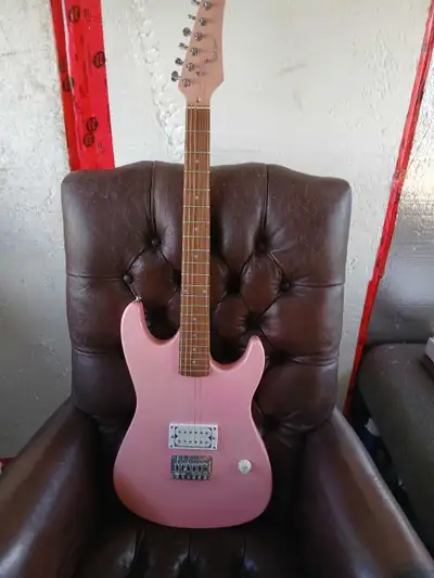 pink strat, View more