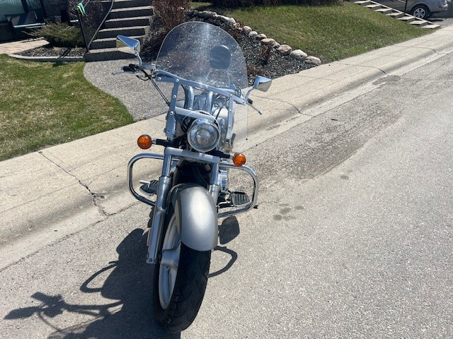 2012 Honda Stateline 1300 CC Motorcycle for sale! in Street, Cruisers & Choppers in Calgary - Image 3