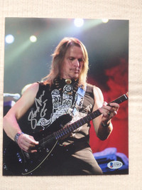 Steve Morse "Deep Purple" Autographed 8 x 10 Photo With COA
