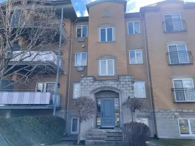 4 1 / 2 à louer Condos Brossard