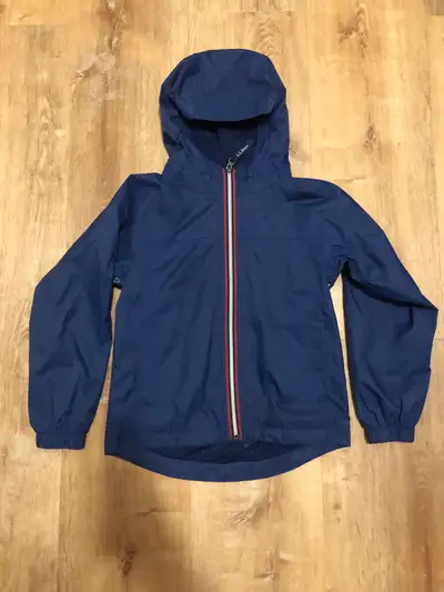 Kids LL Bean rain jacket size 6-7, View more
