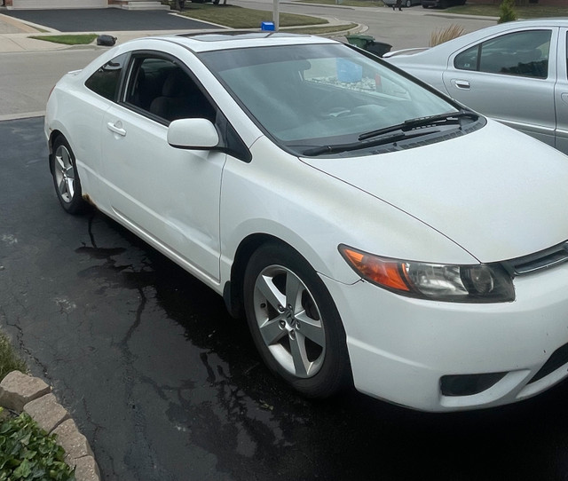 2007 Honda Civic in Cars & Trucks in Hamilton - Image 3