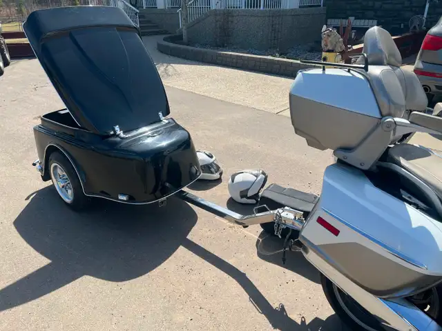 2014 BMW 1600 GTL Exclusive c/w trailer in Sport Touring in Strathcona County - Image 6