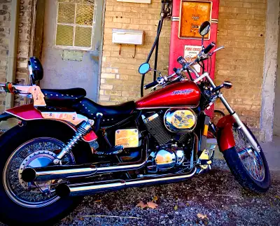Early 2007 Honda Shadow spirit dual carb chain drive. This is probably the cleanest Spirit you’ll fi...