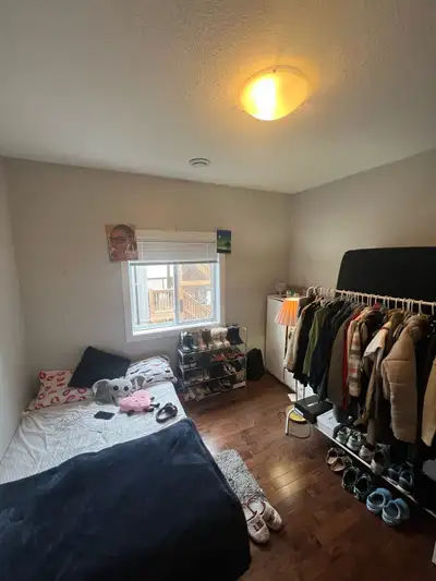 Large Room with Personal Washroom