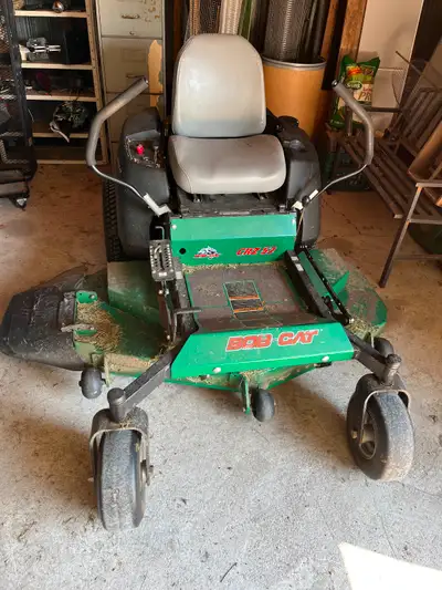 In very good condition. Full service last season. 702 hours. 2015.