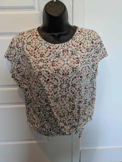 Vêtements pour femme, View more