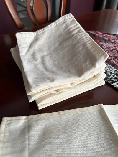 11 Beige Table Cloth Napkins Used Once Like New, View more