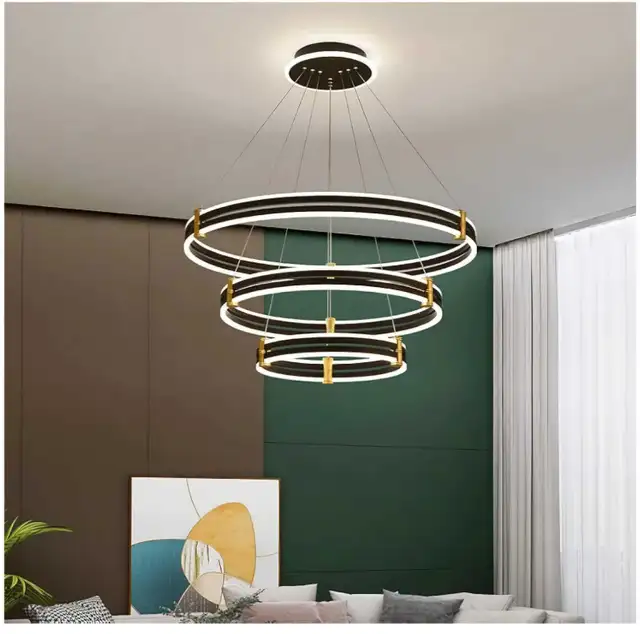 Led chandelier in Indoor Lighting & Fans in City of Toronto - Image 3