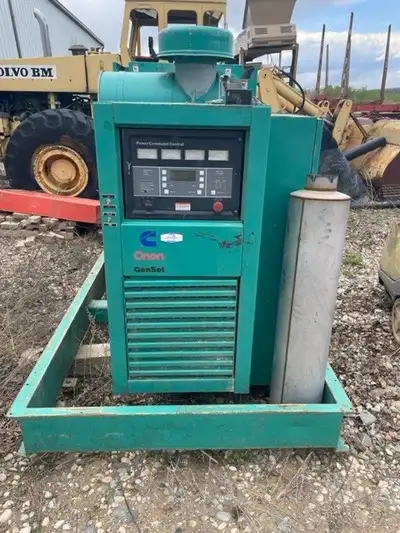 Selling 2004 Cummins 500DFED genset. Its 500kw, 480 volt. Has roughly 14,000hr. Also has s-bar heate...