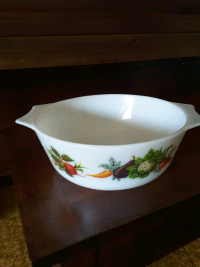 Pyrex Casserole Dish.   Tuscany Garden Market design