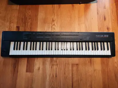 SUPERB Roland A-33! 76 Notes! FREE SHIPPING!, View more