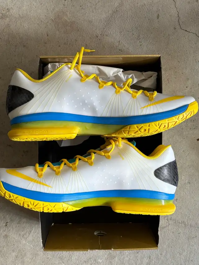 Nike KD V Elite Basketball Shoes  Mens Size 16 Rare Brand New in Men's Shoes in Oakville / Halton Region - Image 5