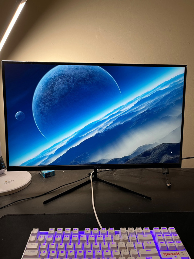 Acer 165hz 1ms 27 inch gaming monitor  in Monitors in City of Toronto