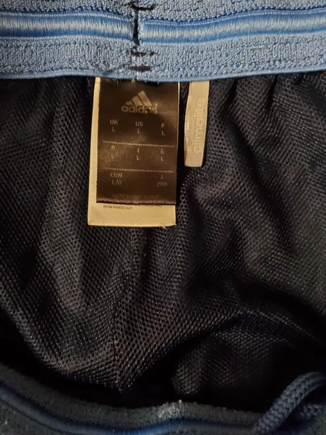 Men's Adidas Sweatpants Size L  in Men's in Mississauga / Peel Region - Image 5