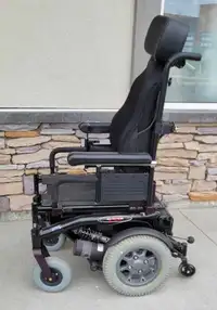 QUICKIE Power Chair