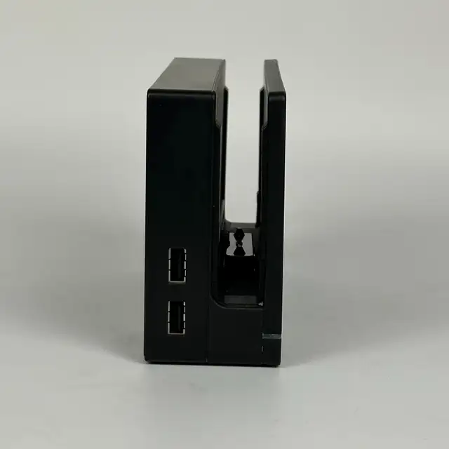 Nintendo Switch HAC-001 Console, Joy-Cons & Charger - 3136672 in Nintendo Switch in Laval / North Shore - Image 10