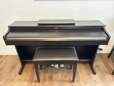 YAMAHA ARIUS YDP-162 Digital Piano, View more