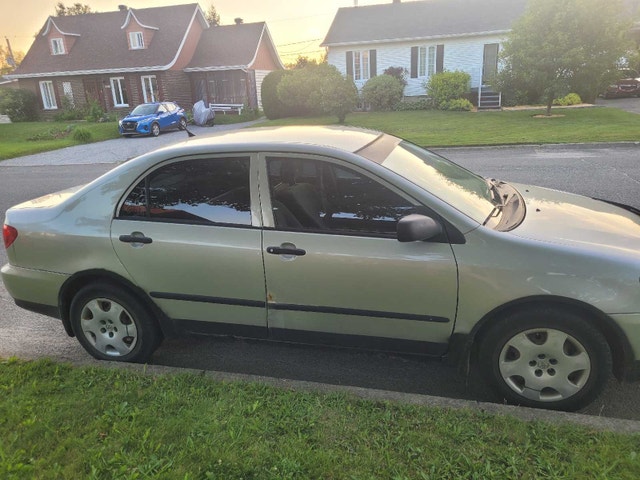 Toyota Corolla — photo 2