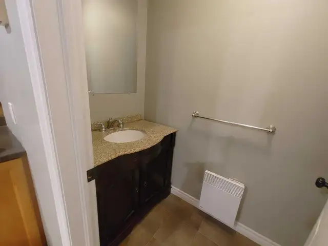 Semi-detached House for Rent - Great Location in Long Term Rentals in Charlottetown - Image 8