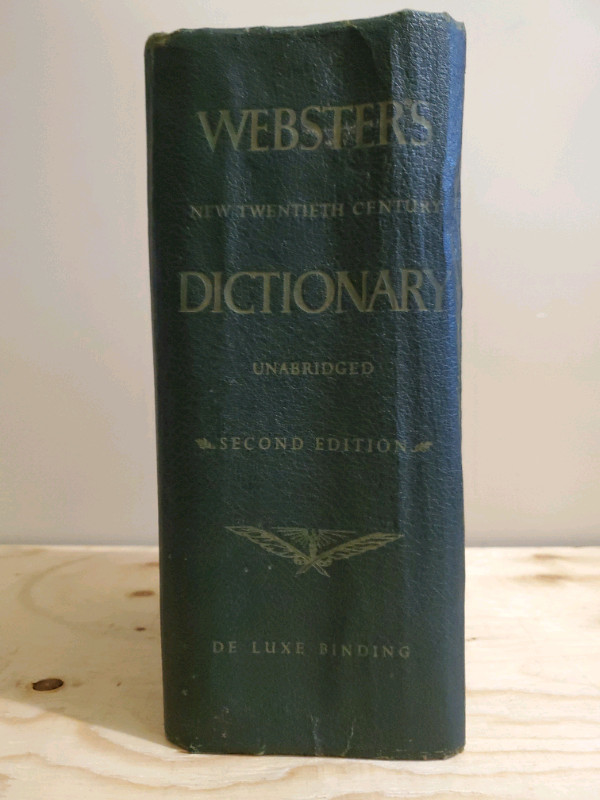 Webster's Dictionary in Textbooks in Oshawa / Durham Region - Image 2