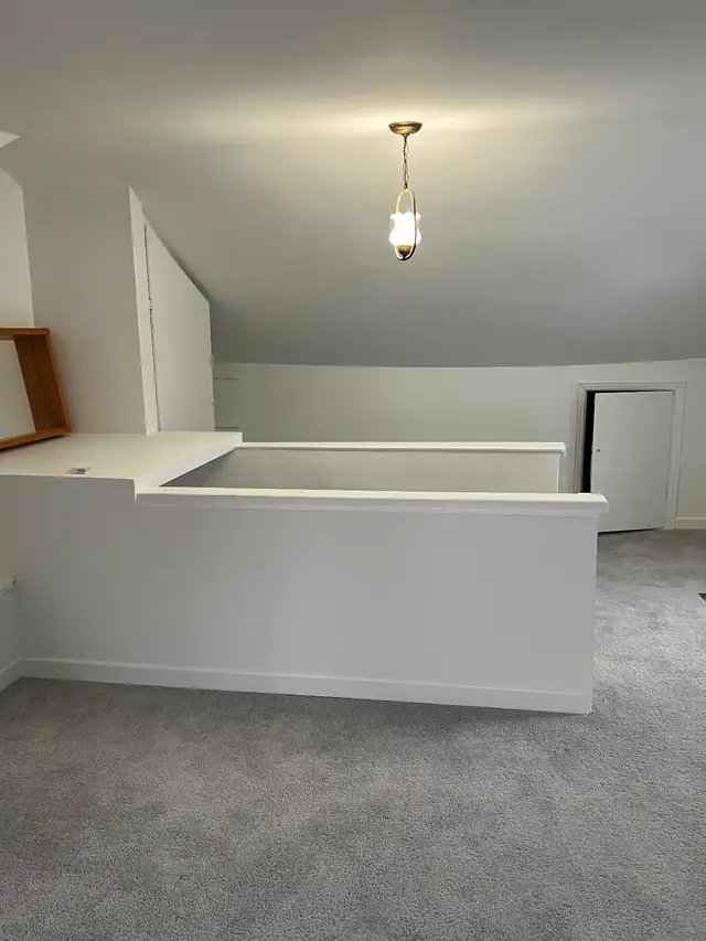 Roommate Wanted in Oshawa in Room Rentals & Roommates in Oshawa / Durham Region - Image 6