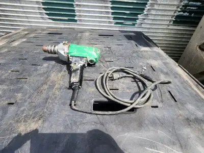 Hitachi 1/2 Mixing Drill & 2 Mixing Accessories, View more