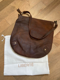 Leather purse 
