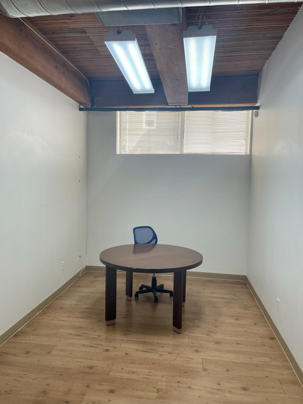 Office Space Available in Galt in Commercial & Office Space for Rent in Cambridge - Image 4