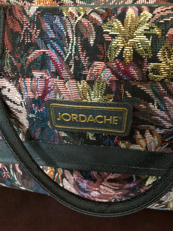 Jordache Overnight/Carryon Bag in Women's - Bags & Wallets in Peterborough - Image 3