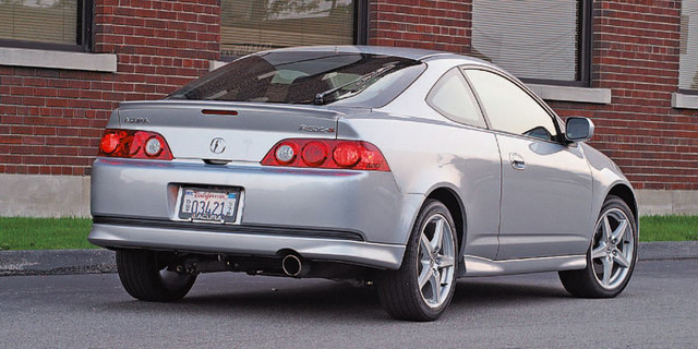 Wanted / recherche Acura RSX années, 2002-2006 dans Autos et camions  à Ville de Montréal