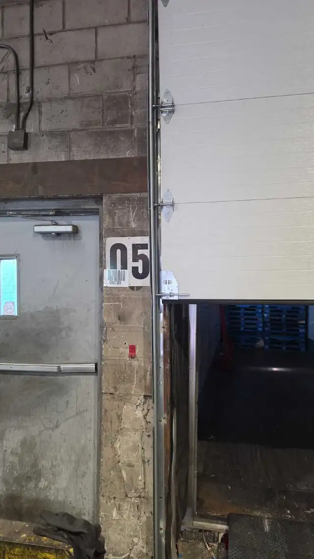 Garage door especialist
