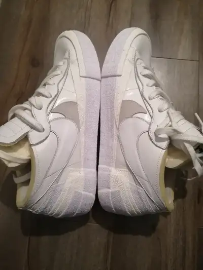 Soulier Sport pour hommes Nike sacai x Blazer  taille 11, View more