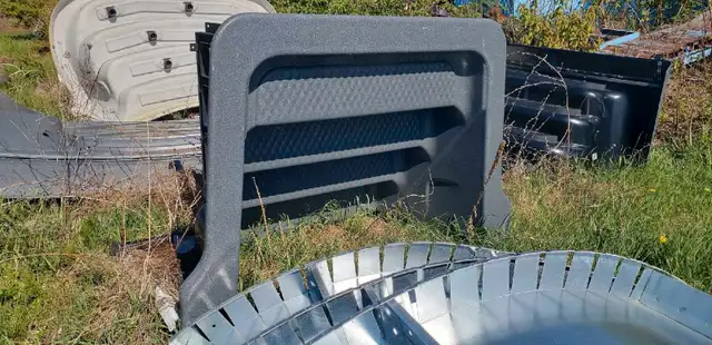 Pool Steps (in ground) in Hot Tubs & Pools in Pembroke - Image 4