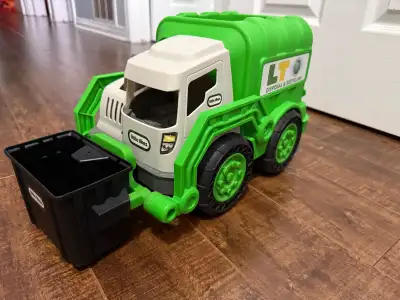little tikes disposal & recycling truck , View more
