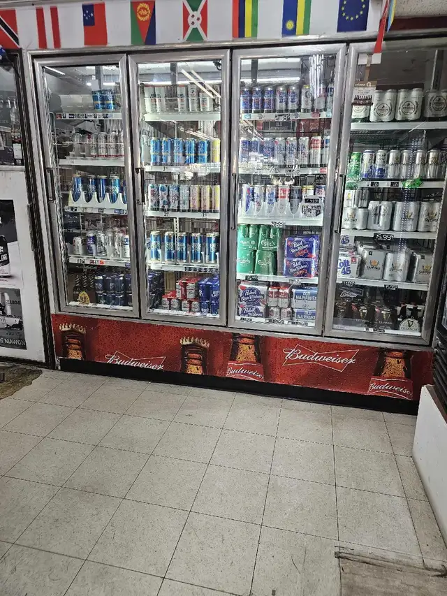 Dépanneur à vendre  in Other in Laval / North Shore - Image 7