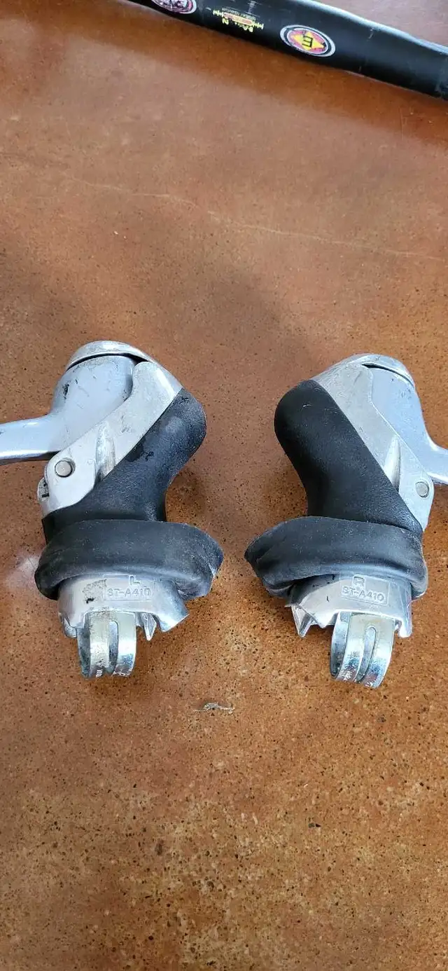 Shimano 3x7 RSX shifters in Frames & Parts in Longueuil / South Shore - Image 3