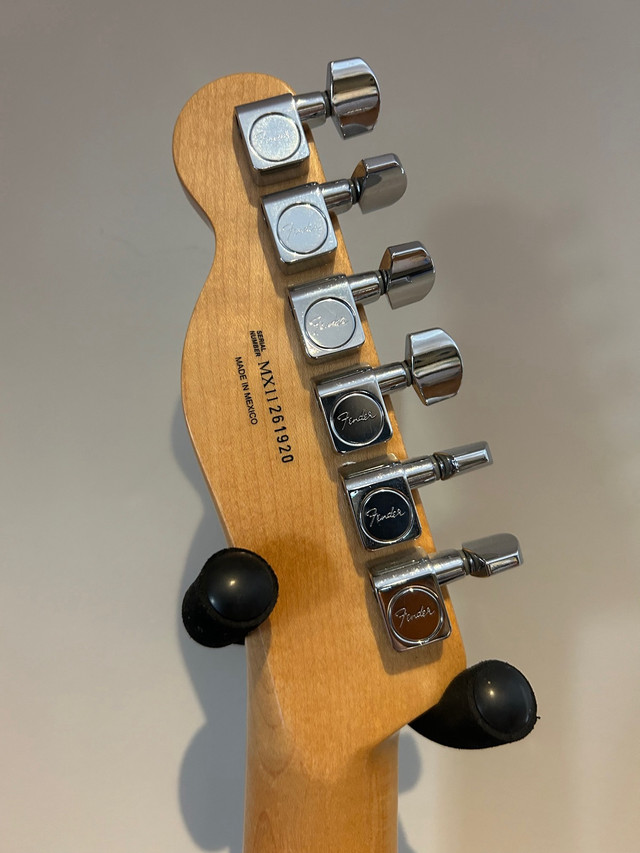 Fender Blacktop Copper Baritone in Guitars in Cambridge - Image 4