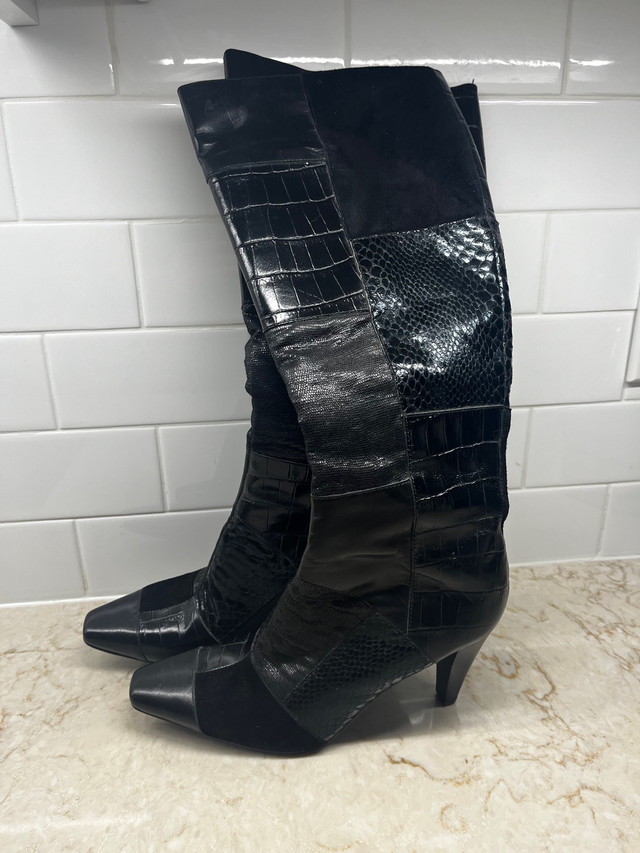 Reduced price!!  Size 6.5 ladies dress boots - brand: Bandolino in Women's - Shoes in Oshawa / Durham Region - Image 3