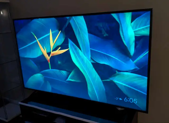 Sony TV 65 in TVs in Kitchener / Waterloo - Image 2