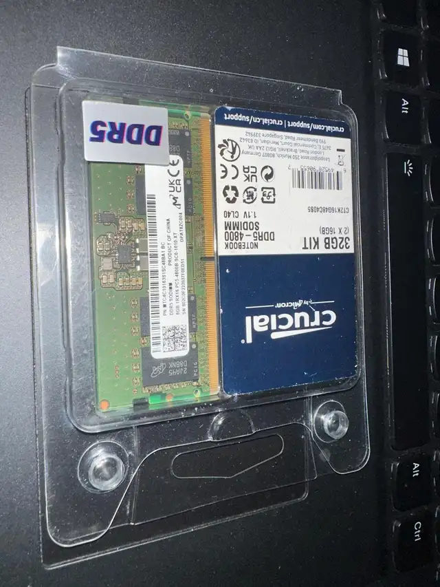 Brand new Crucial 32GB DDR5 RAM (2x16GB) 4800MHz Laptop Memory in System Components in Kitchener / Waterloo - Image 2