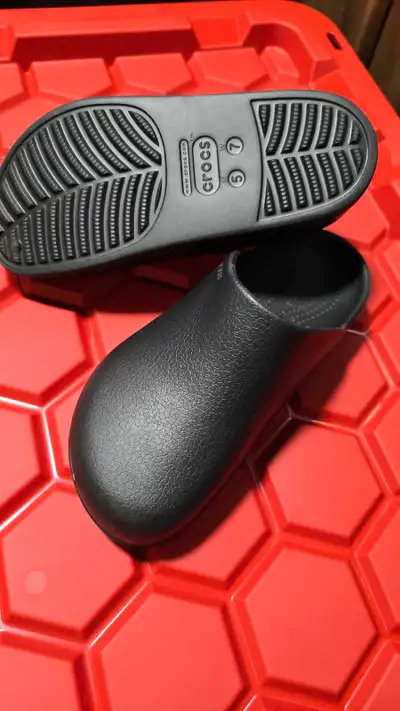 Brand new crocks Check out my other adds for more great deals :)