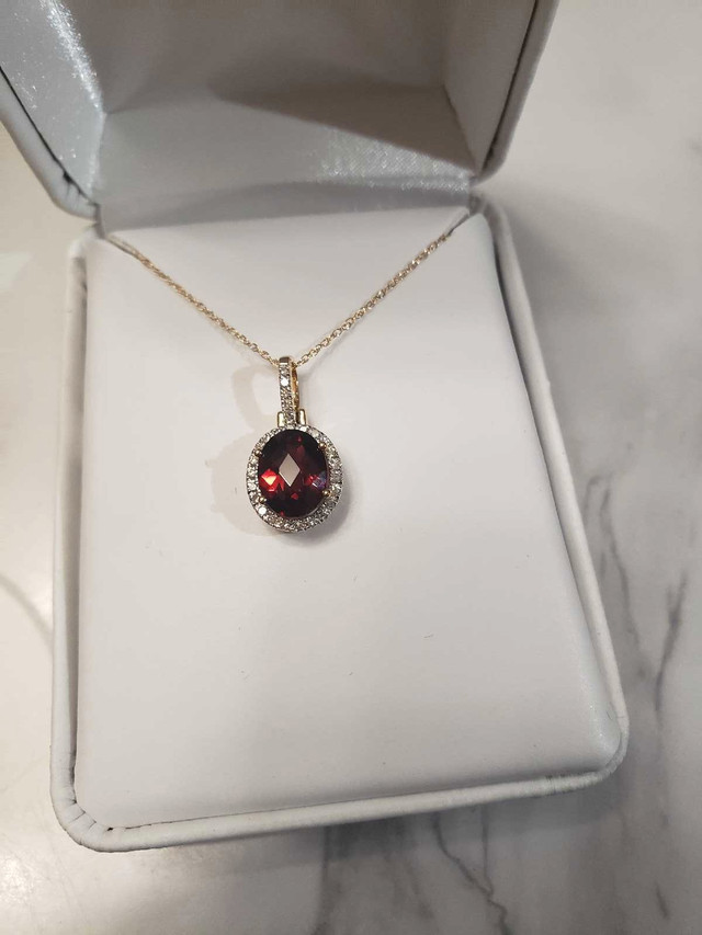 Garnet Diamond Pendant 14K Yellow Gold in Jewellery & Watches in Kitchener / Waterloo - Image 4